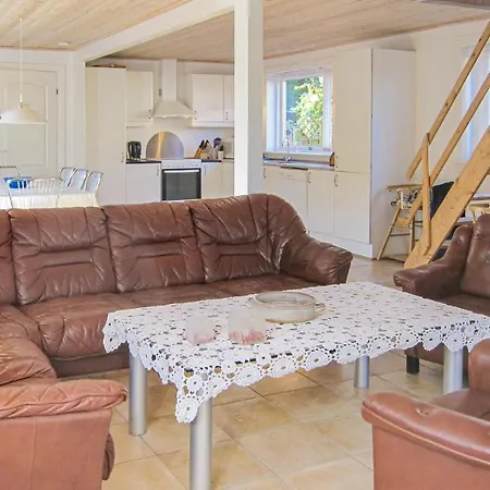 5 Bedroom Cozy In * Hasle