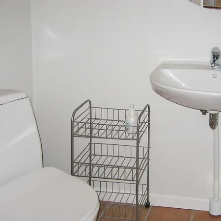5 Bedroom Cozy In בית נופש