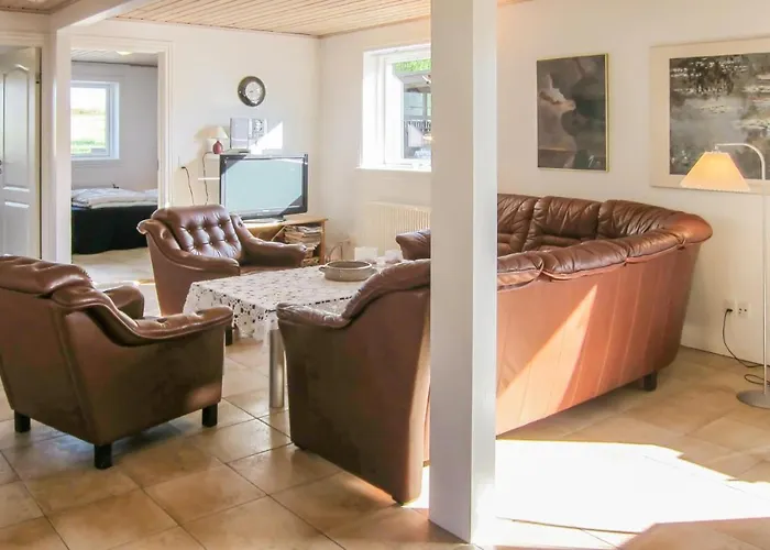Casa vacanze 5 Bedroom Cozy In *